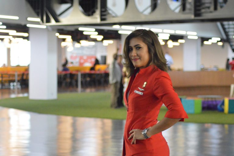 Hal-Hal Terbaik Menjadi Seorang Pramugari